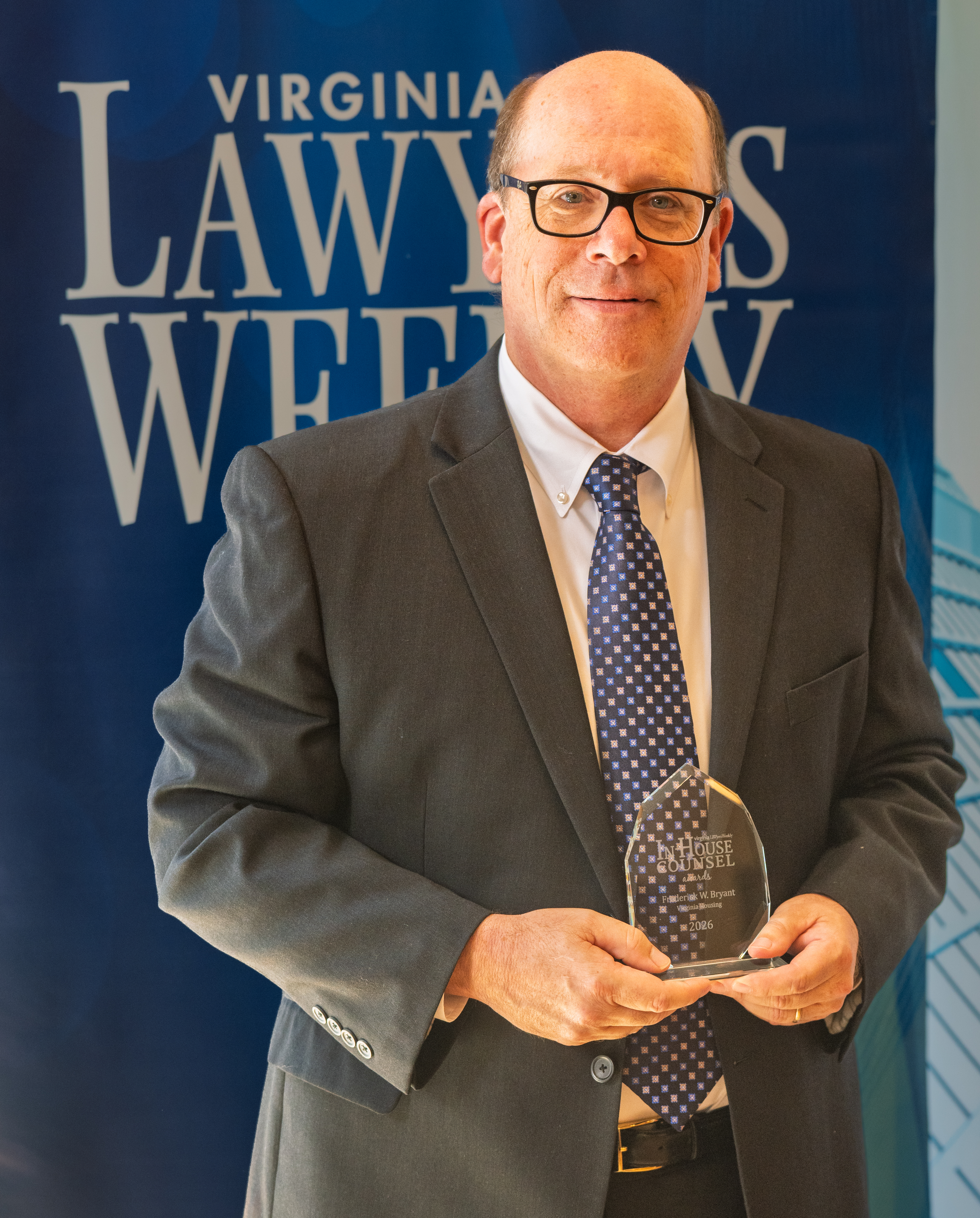 Fred Bryant accepts award