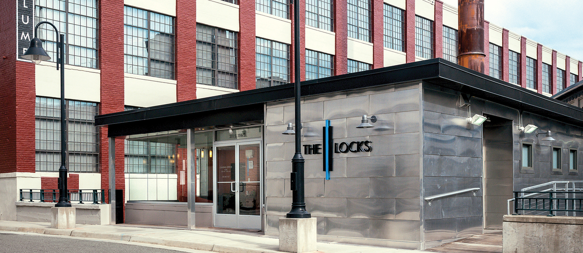 Locks-I-Leasing-Office-Exterior-Med.jpg